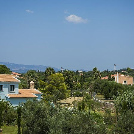 Seirios Luxury Villa Svoronata Exterior foto