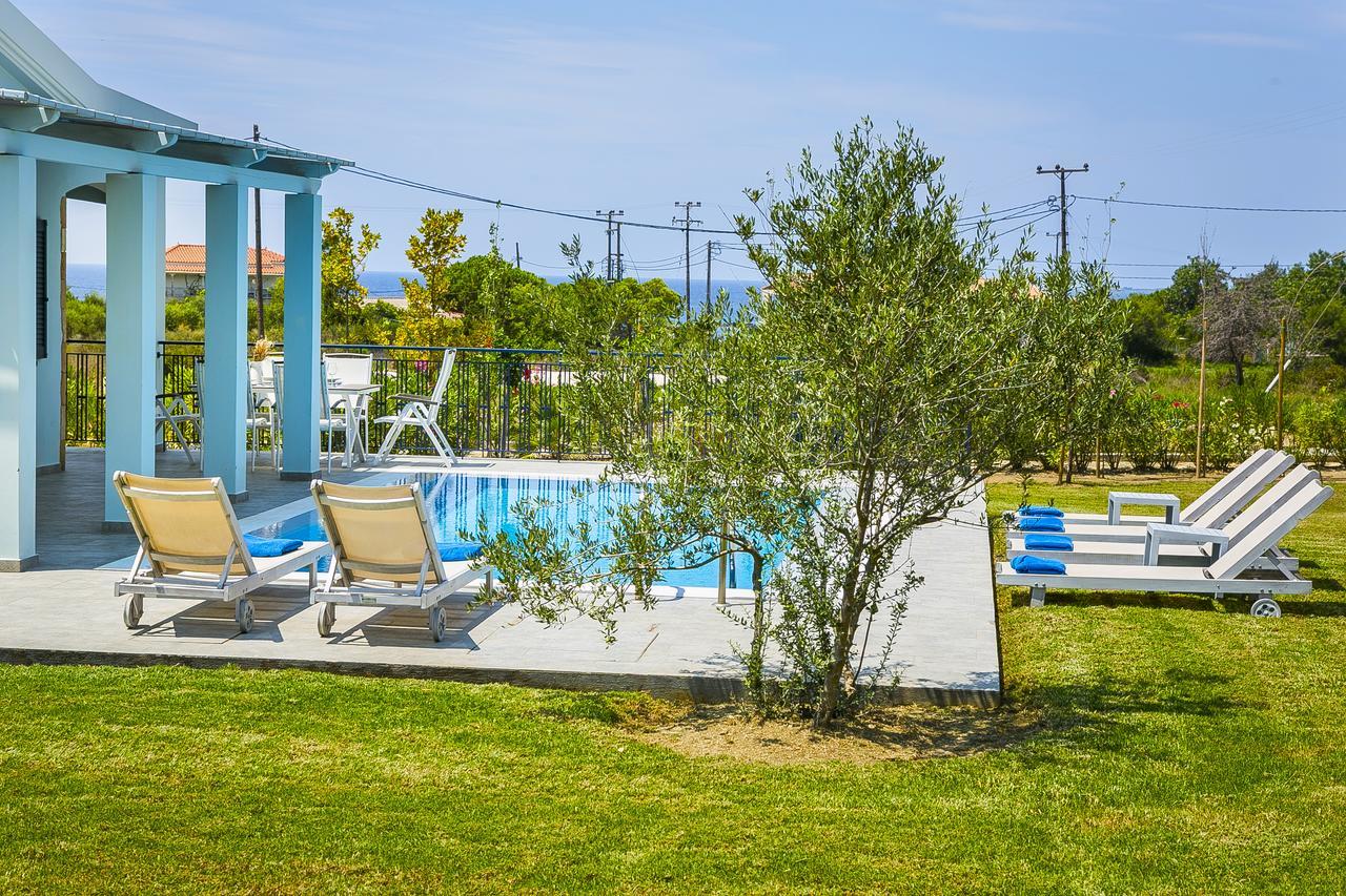 Seirios Luxury Villa Svoronata Exterior foto